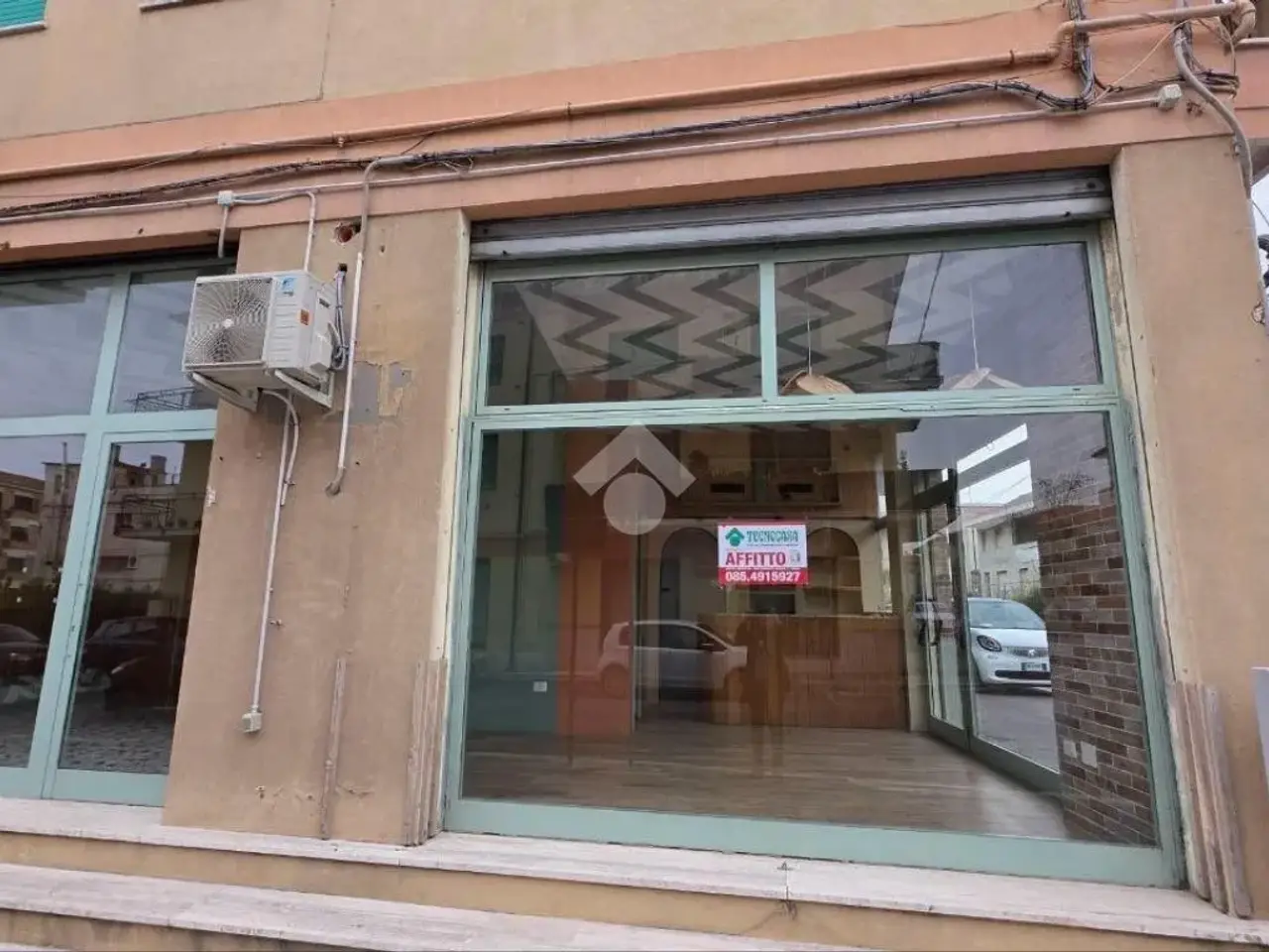 Negozio in Via Adriatica Sud 1, Francavilla Al Mare, {3} - Foto 2