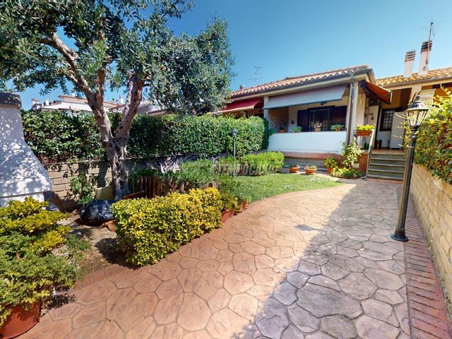 Terraced house, Ladispoli - Photo 1