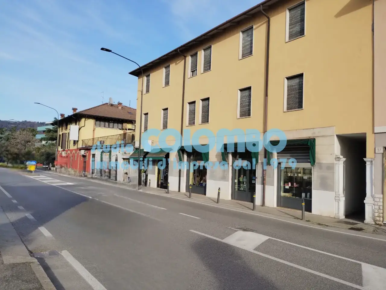 Negozio in Viale Duca degli Abruzzi, Brescia, {3} - Foto 2