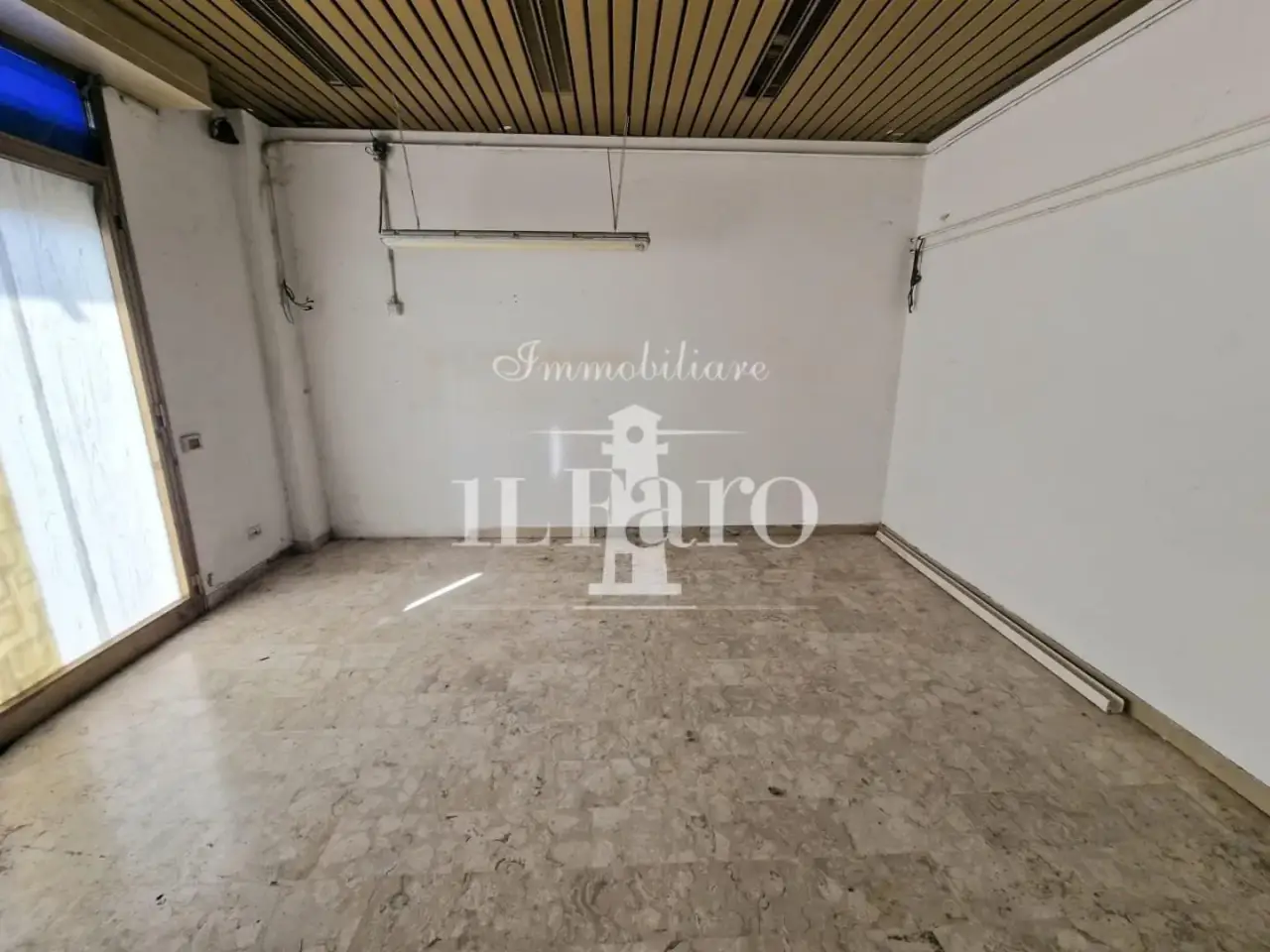 Negozio in Ons. Olinto Fedi 50058, Signa, {3} - Foto 2