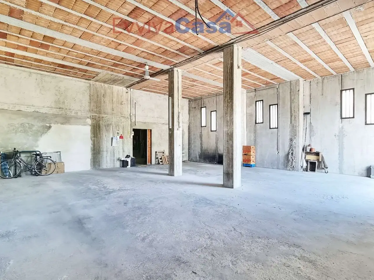 Palazzina commerciale in Via Roncaglia 17, San Lorenzo In Campo, {3} - Foto 2