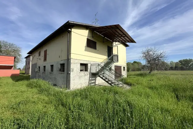 Villa in Strada Gherbella 152l, Modena - Foto 1