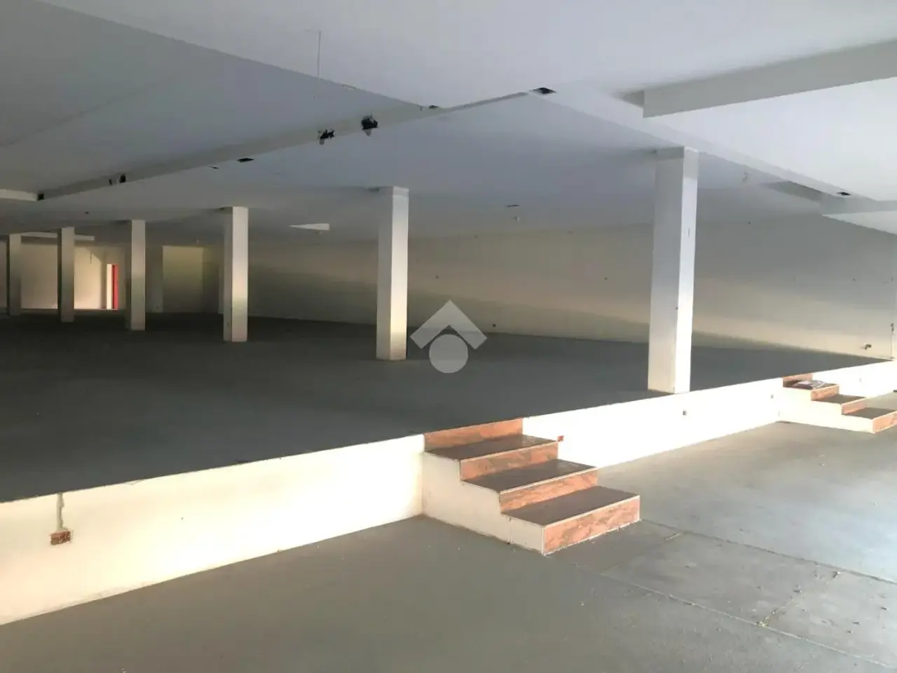 Negozio in Via G. Mazzini 46, Bagnoli Di Sopra, {3} - Foto 2