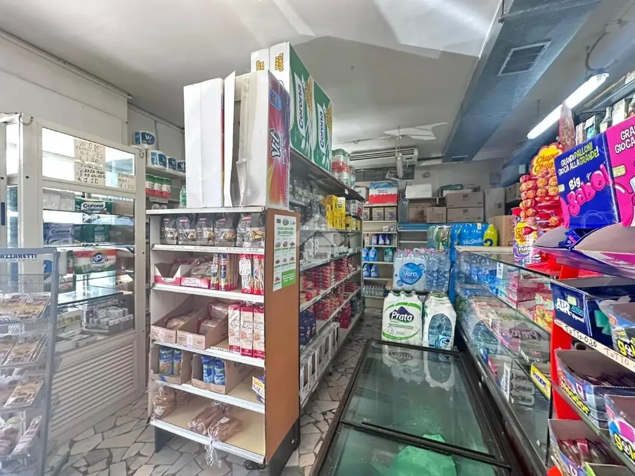 Negozio in Cupa Fosso del Lupo, Napoli, {3} - Foto 2