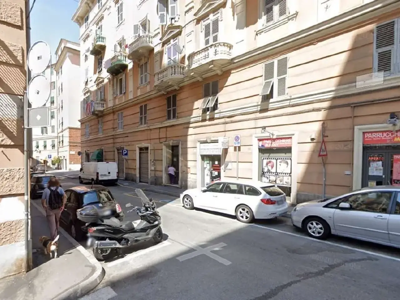 Palazzina commerciale in Via Pietro Cristofoli 27r, Genova, {3} - Foto 1