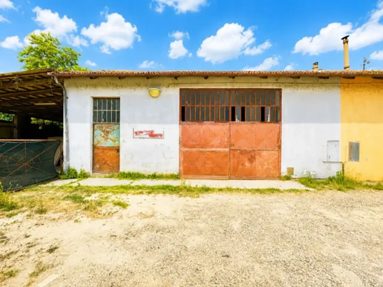 Magazzino in Via Alba, Santo Stefano Belbo, {3} - Foto 1