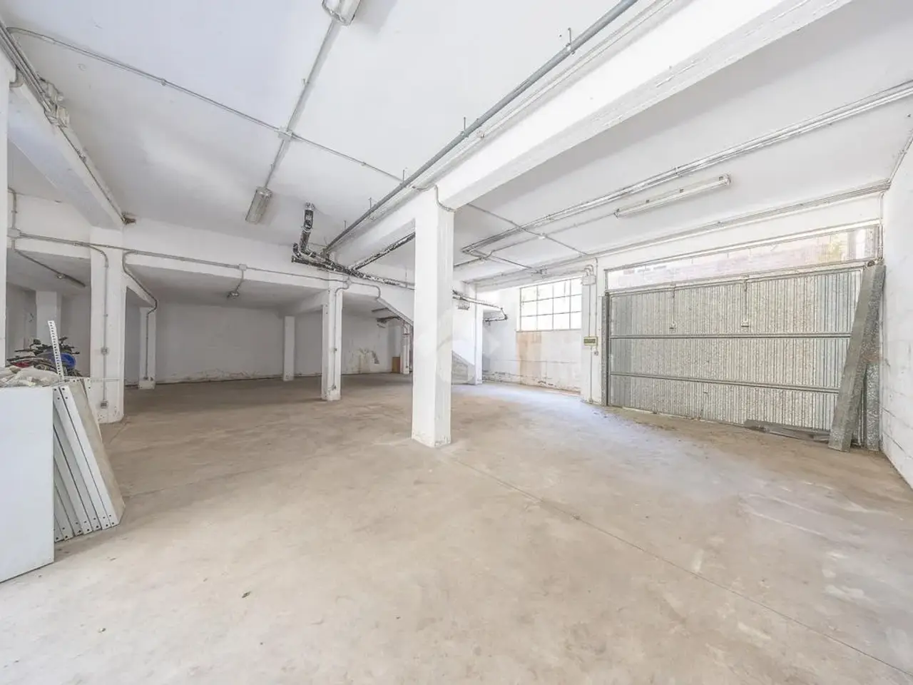 Magazzino in Via delle Primule 20, Guidonia Montecelio, {3} - Foto 1