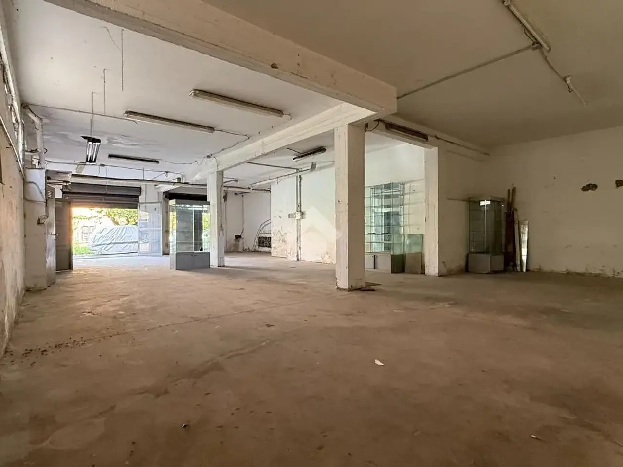 Magazzino in Via dello Stelvio 3, Fonte Nuova, {3} - Foto 1