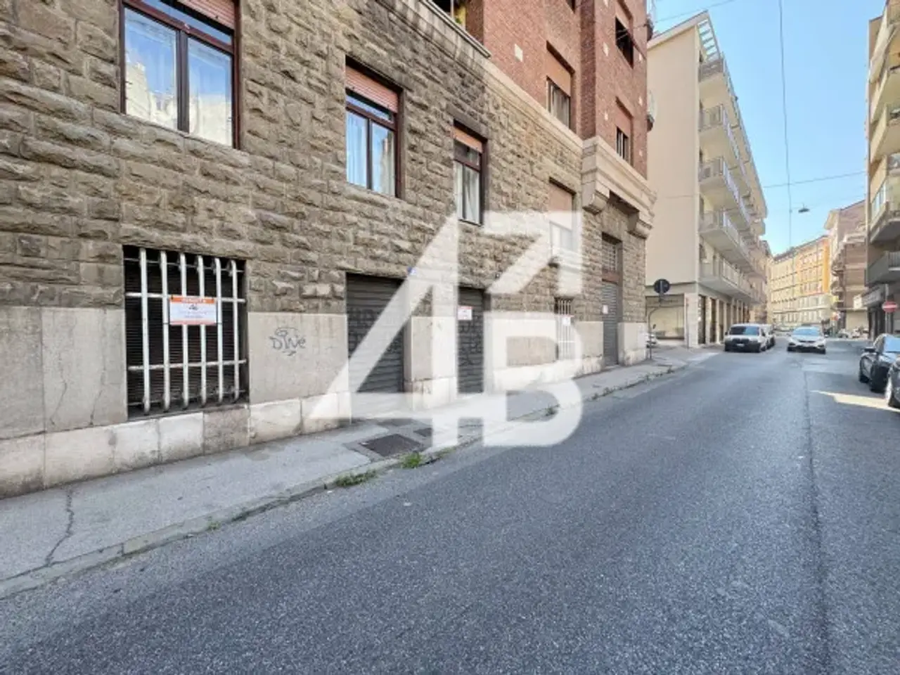 Negozio in Via Antonio Canova 4, Trieste, {3} - Foto 1