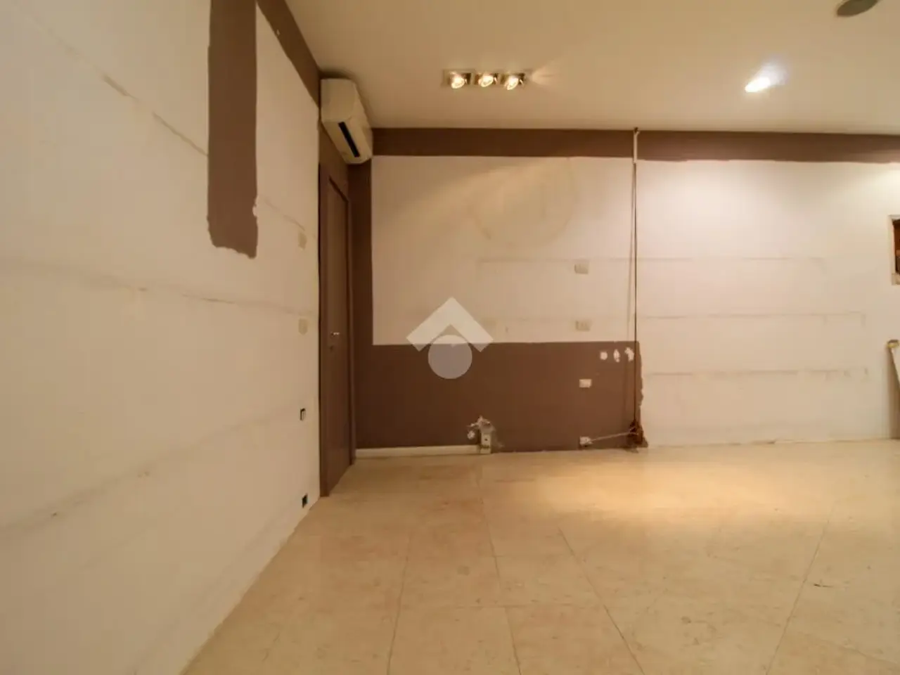 Negozio in Via Santa Maria 22, Desenzano Del Garda, {3} - Foto 2