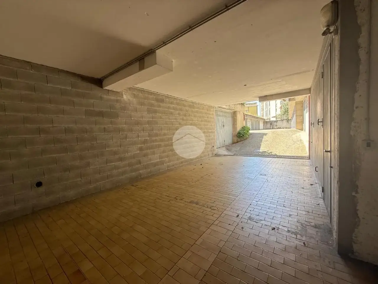 Magazzino in Via Monte Tesoro, Bergamo, {3} - Foto 1