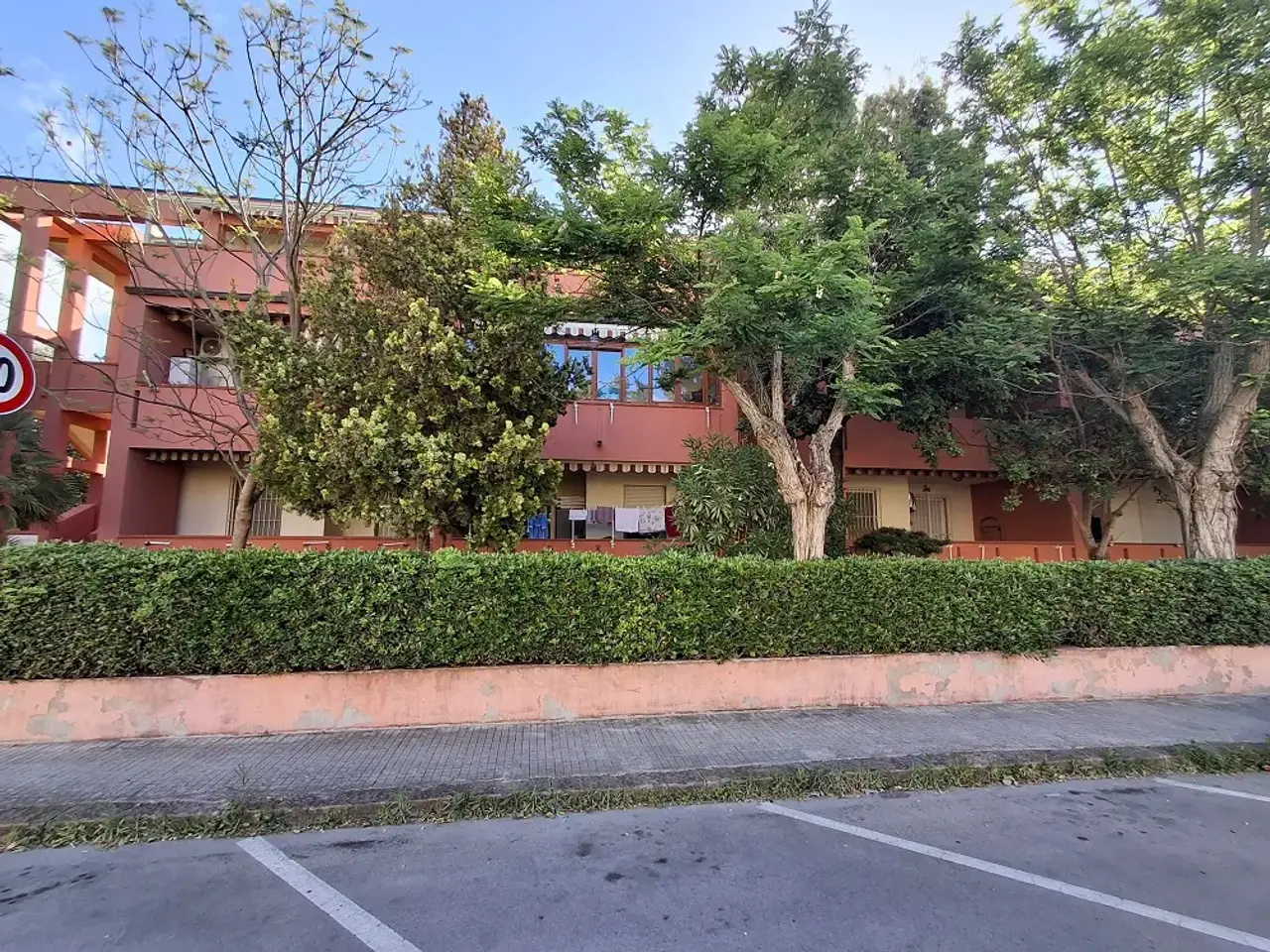 Magazzino in Viale Europa 79, Alghero, {3} - Foto 1