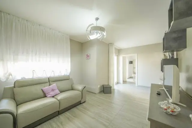 3-room flat in Via Cesare Battisti  57, Bitonto - Photo 1