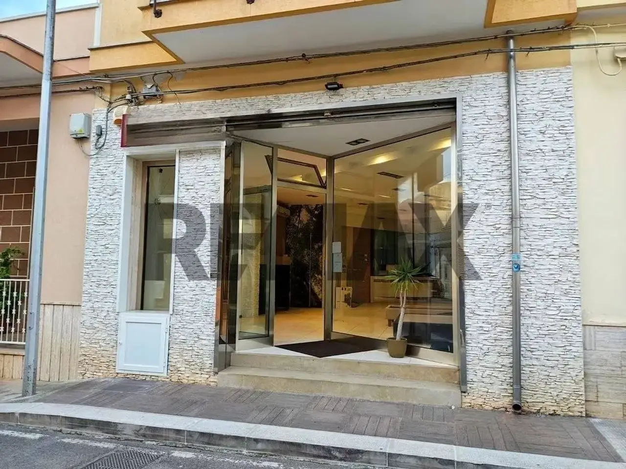 Negozio in Corso Vittorio Emanuele 21, Conversano, {3} - Foto 1