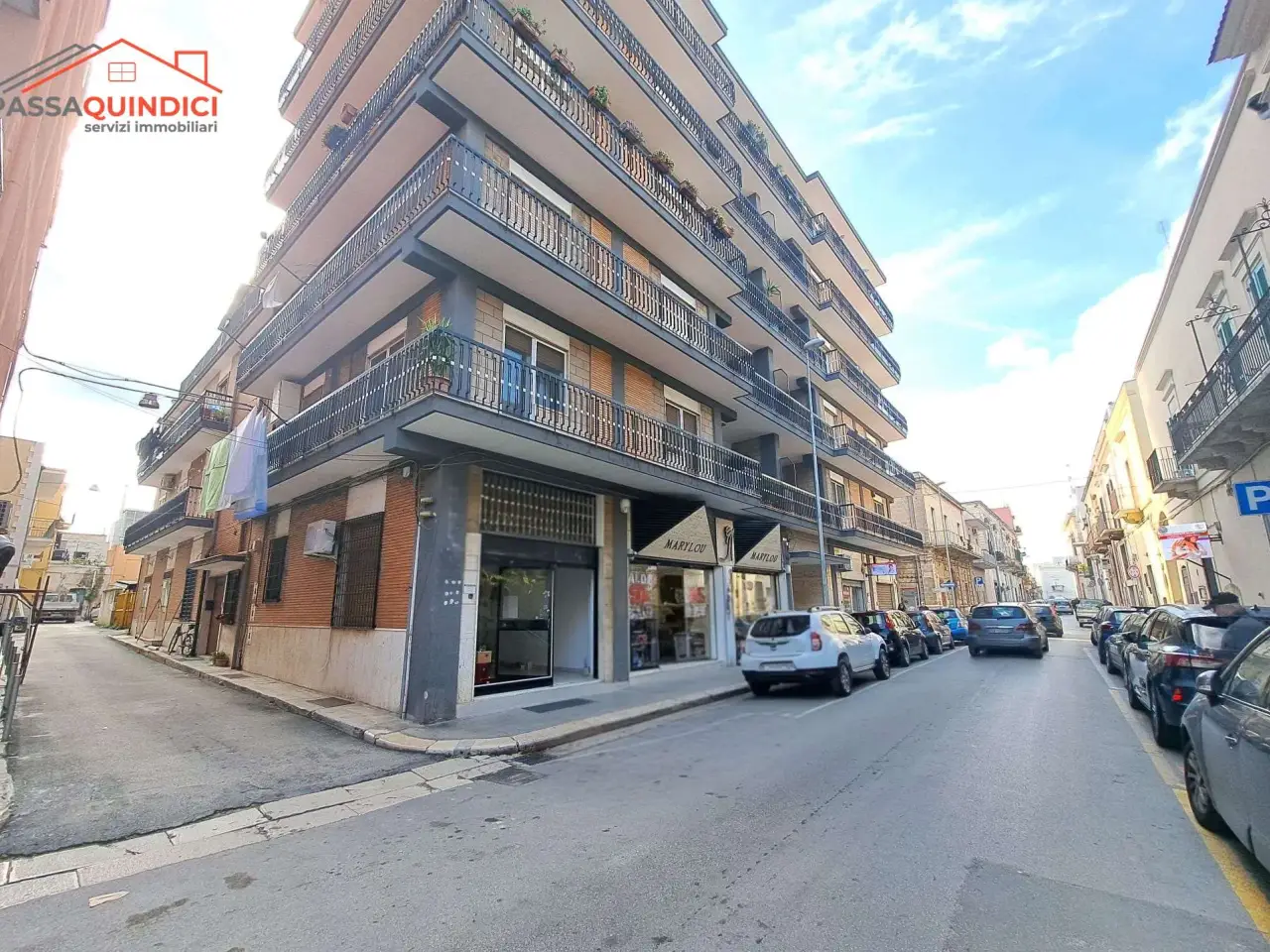 Negozio in Via Dante 156, Triggiano, {3} - Foto 1