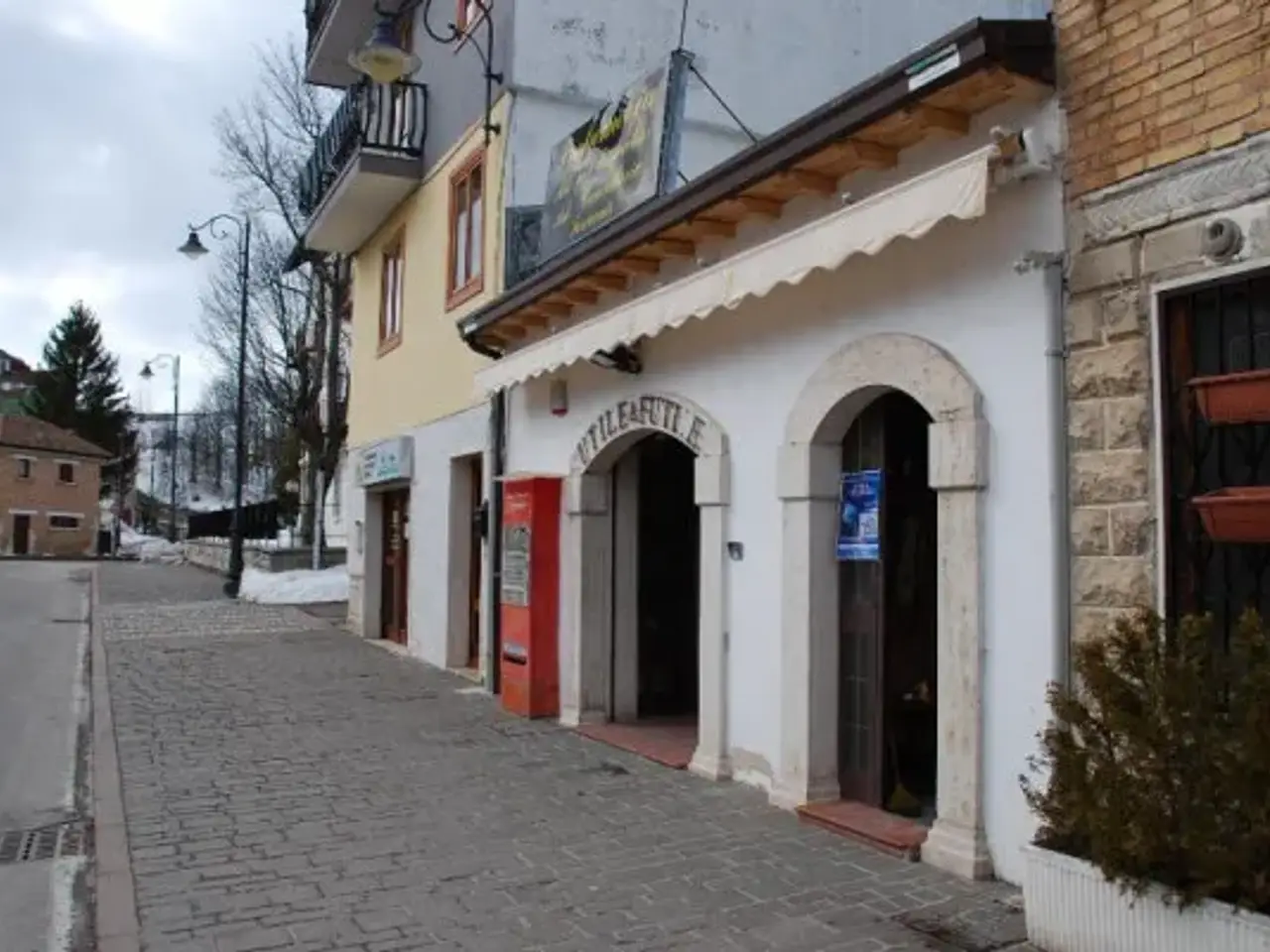 Negozio in Viale Guglielmo Marconi 33, Rivisondoli, {3} - Foto 2