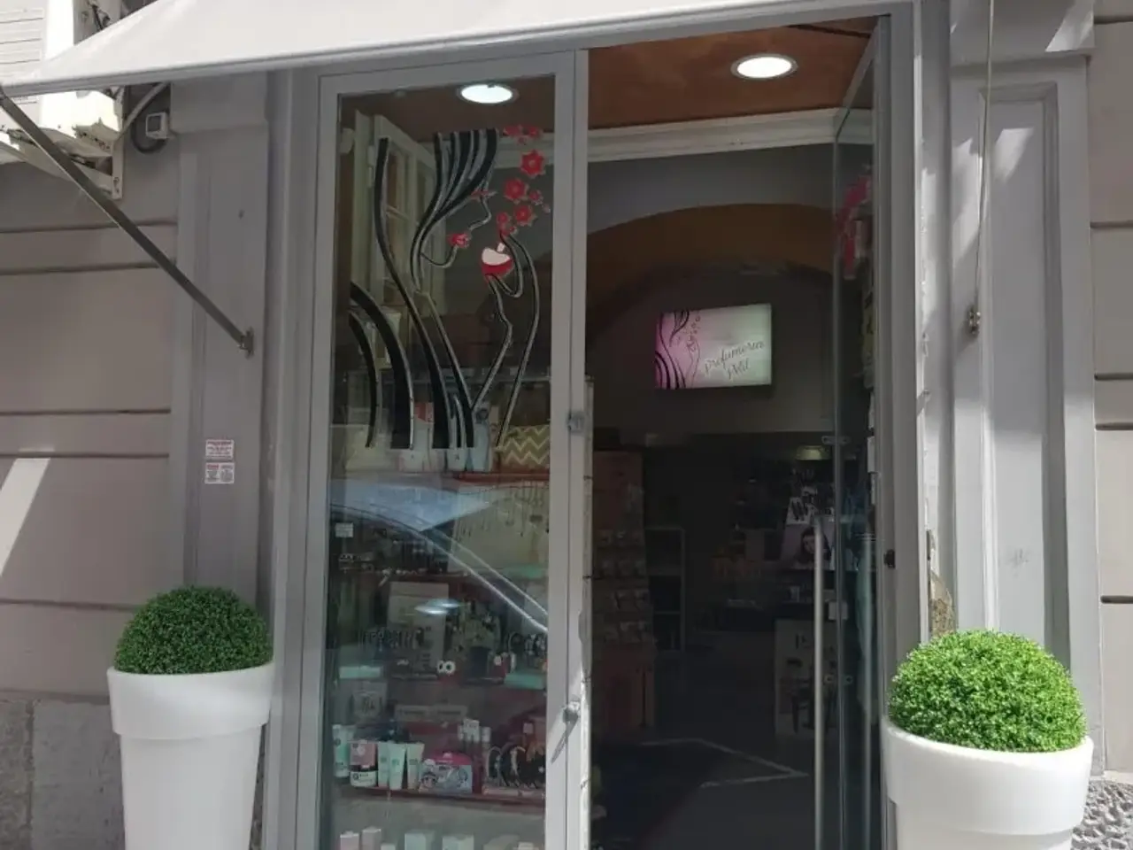 Negozio in Corso Vittorio Emanuele, Napoli, {3} - Foto 1
