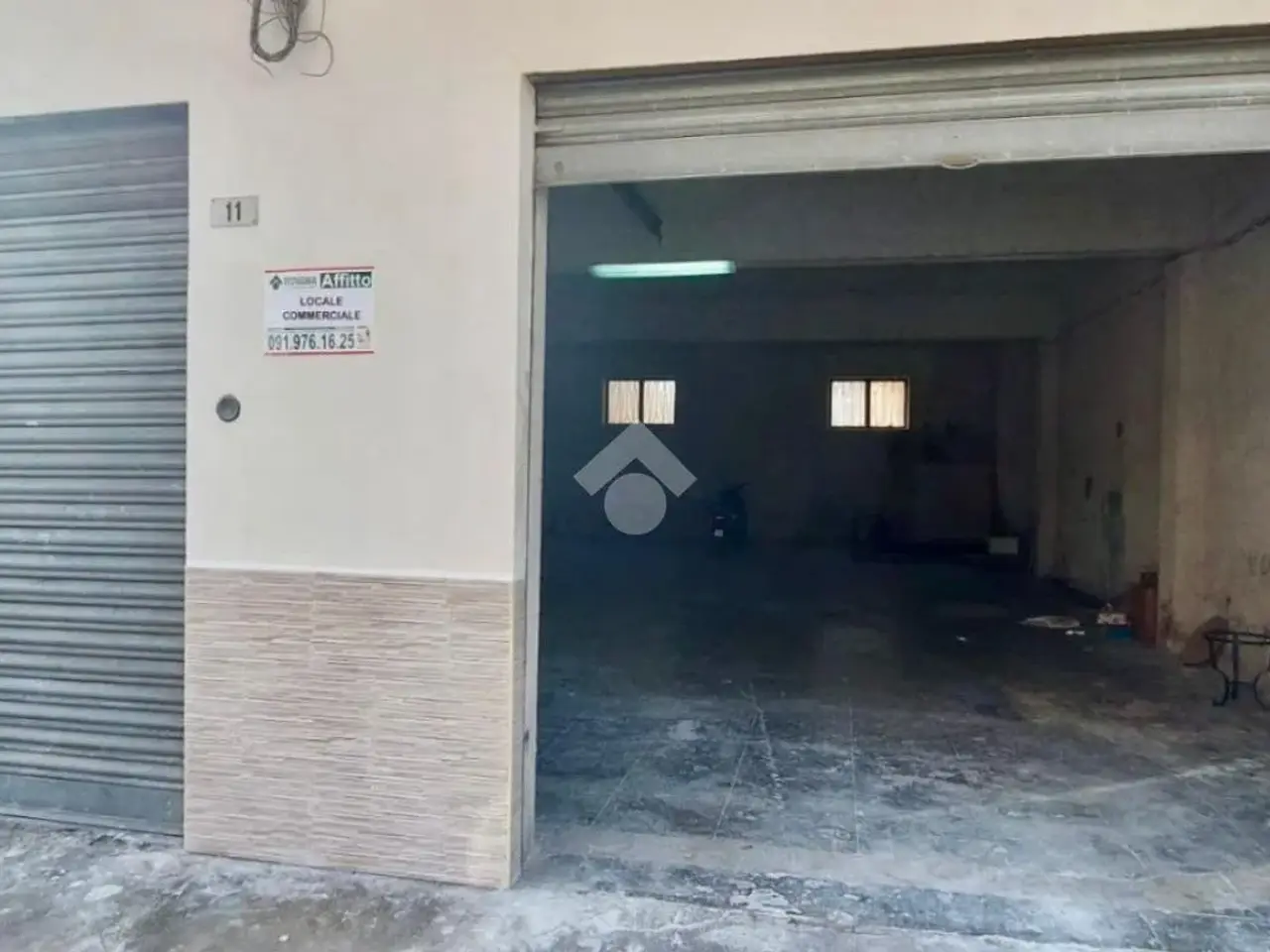 Magazzino in Via Enrico Fermi 11, Partinico, {3} - Foto 2