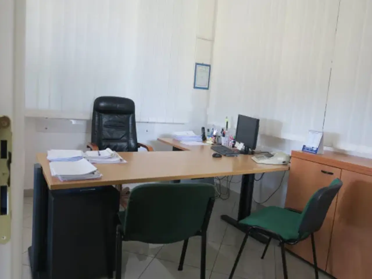 Ufficio in Via Salarolo 1, San Lazzaro Di Savena, {3} - Foto 1