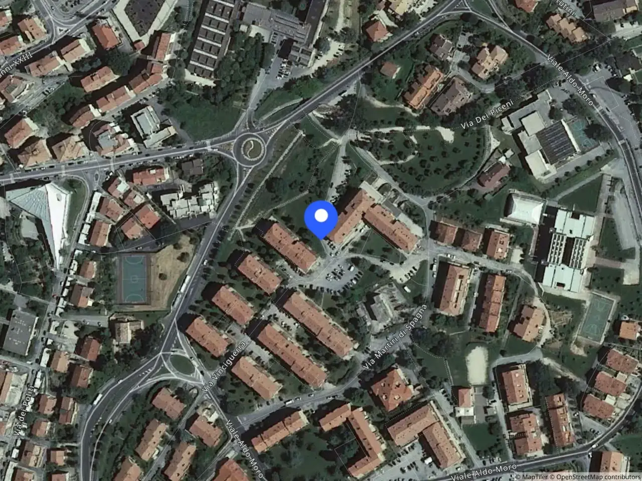 Laboratorio in Via Vinciguerra 28 28, Recanati, {3} - Foto 1