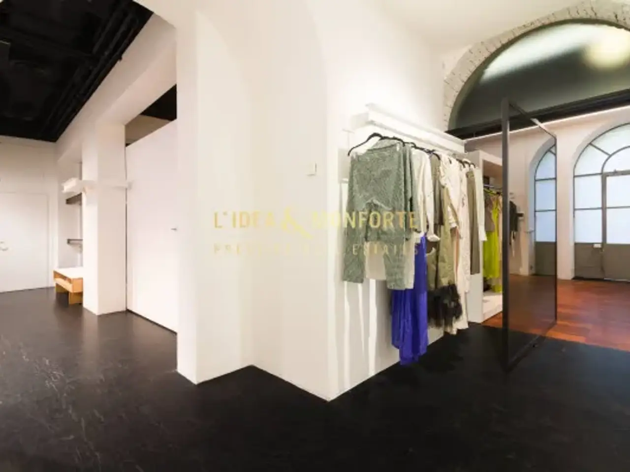 Negozio in , Milano, {3} - Foto 1