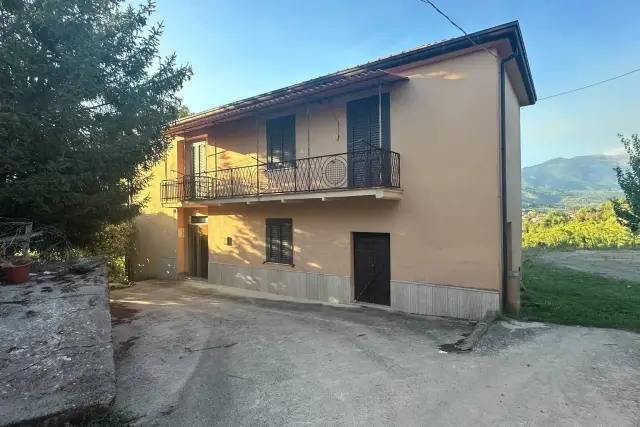 Detached house in Via Porrino Dogana 40, Monte San Giovanni Campano - Photo 1