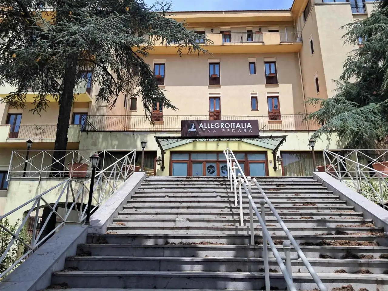 Hotel in Via Luigi Pirandello, Pedara, {3} - Foto 2