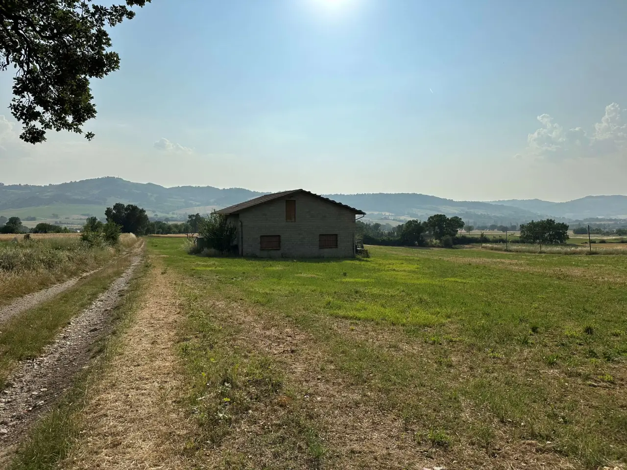 Capannone in Frazione Rigali, Gualdo Tadino, {3} - Foto 1