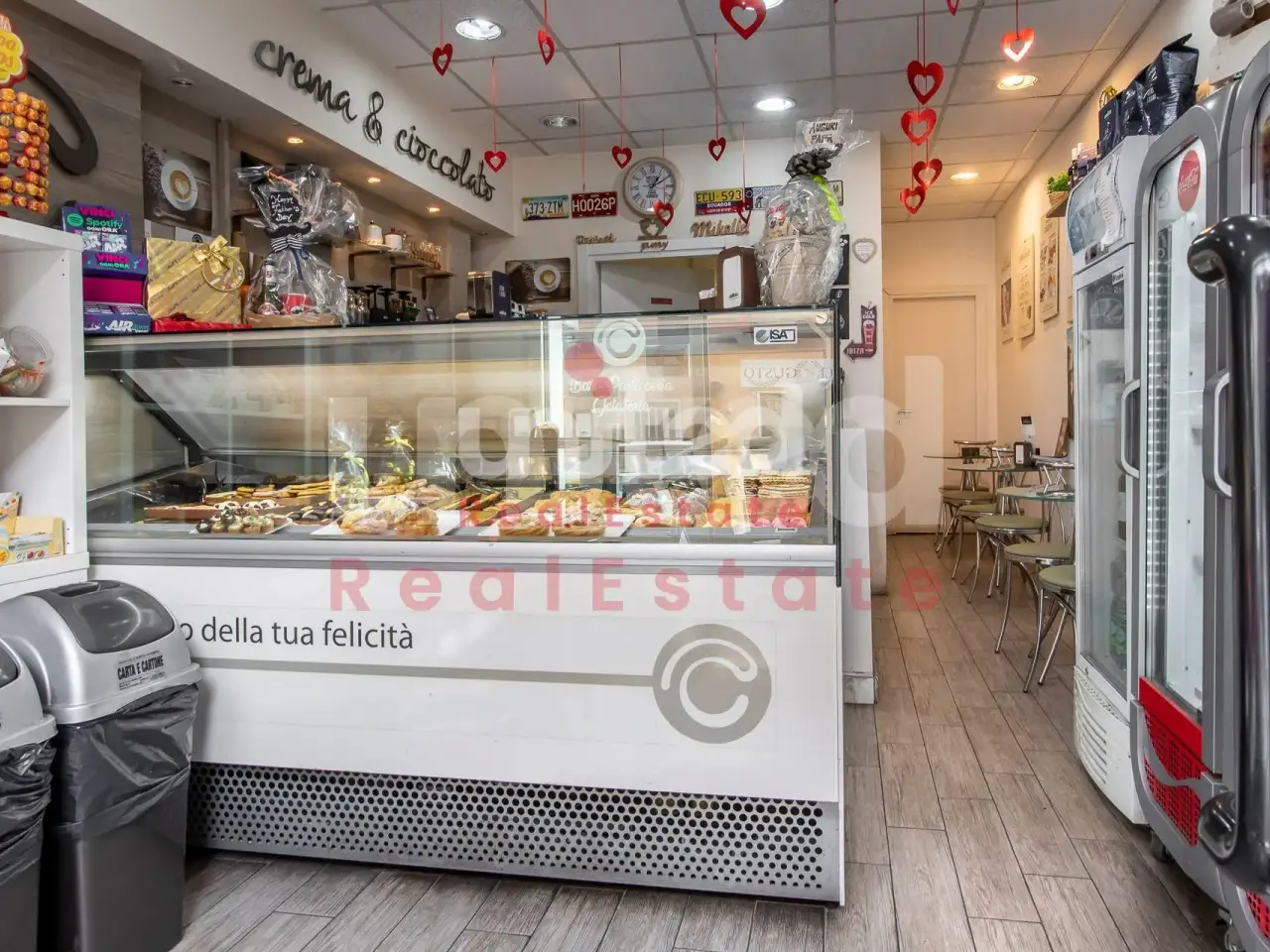 Esercizio commerciale in Via Sarsina 111, Roma, {3} - Foto 1