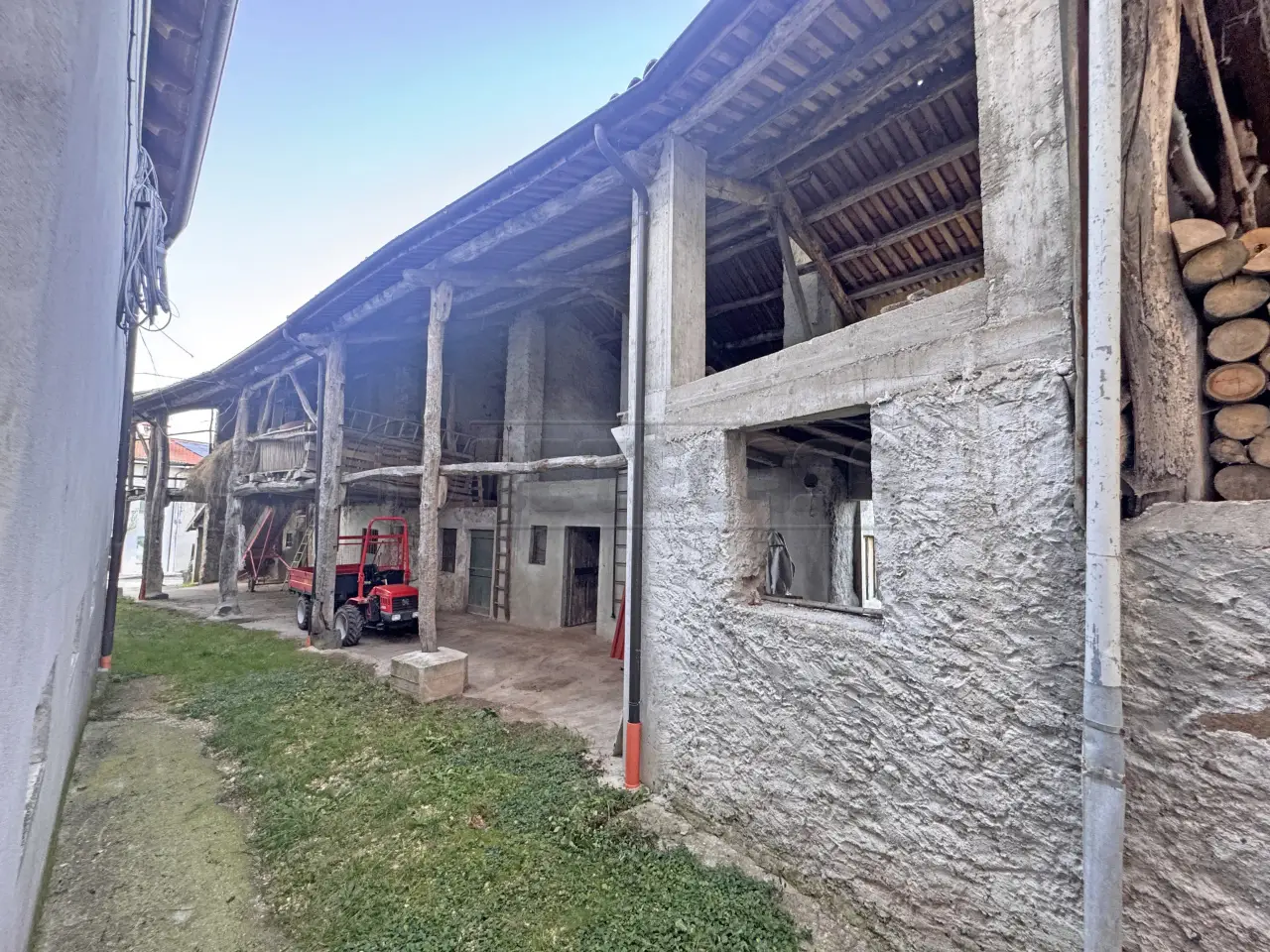 Magazzino in Contrada Marcantoni 18, Valdagno, {3} - Foto 1
