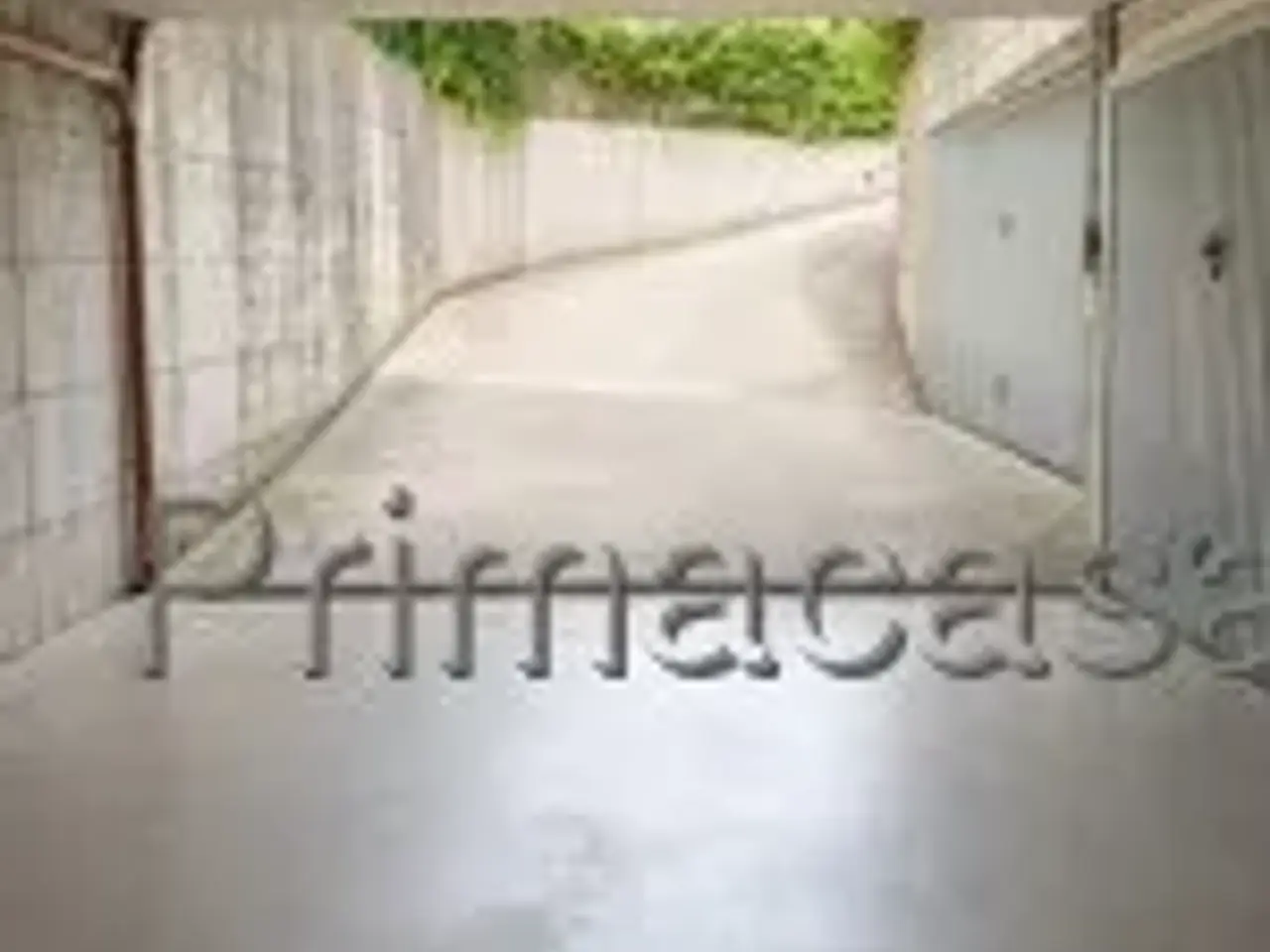 Parcheggio in Via Europa 4, San Martino Buon Albergo, {3} - Foto 2