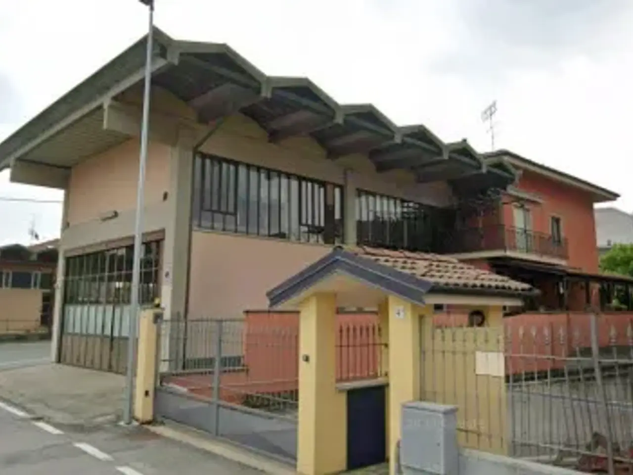 Capannone in Via Clemente Panero, Saluzzo, {3} - Foto 2