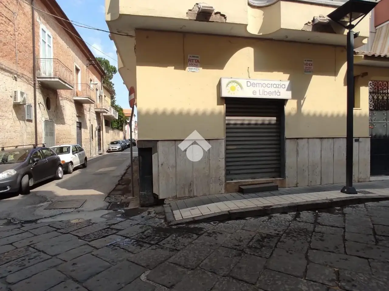Negozio in Via Leopoldo Santagata 1, Villa Di Briano, {3} - Foto 2