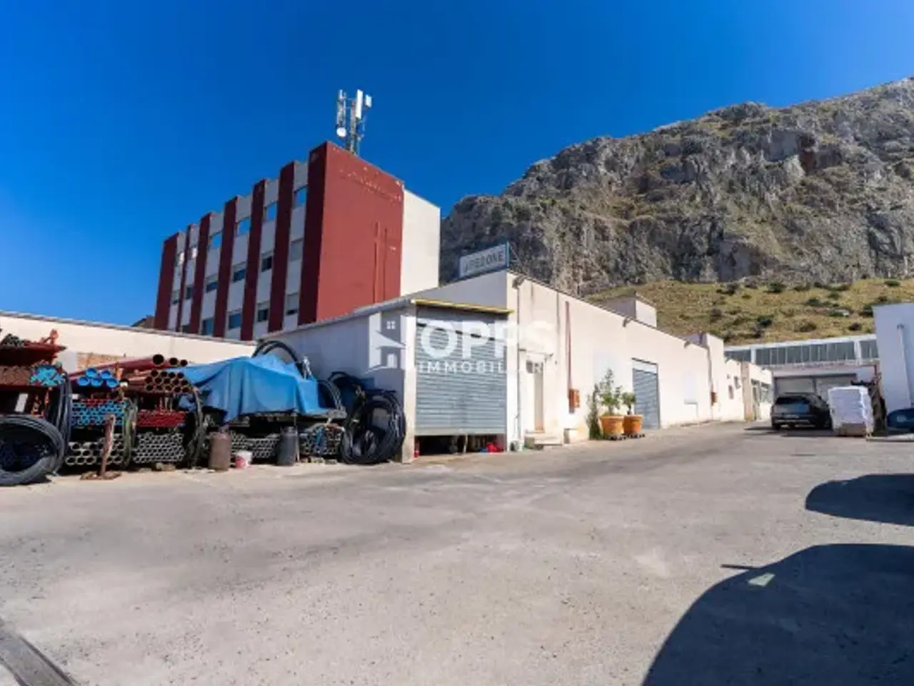 Capannone in Via delle Industrie, Isola Delle Femmine, {3} - Foto 1