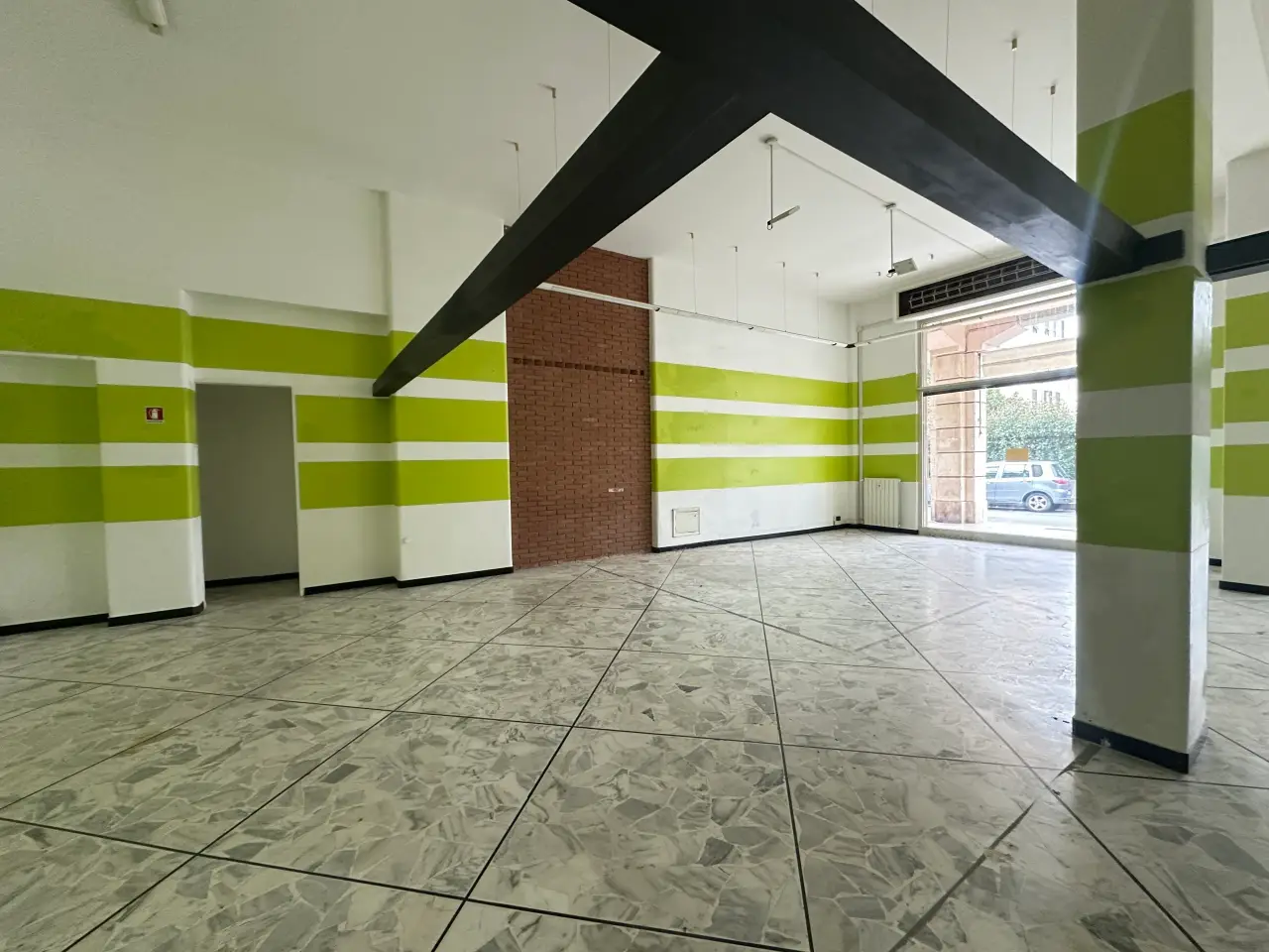Negozio in , Chiavari, {3} - Foto 2