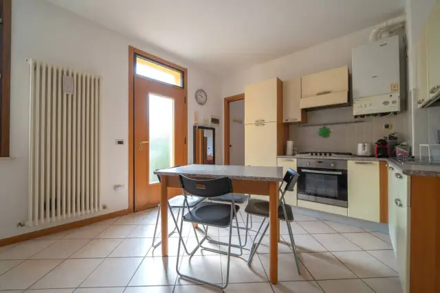 2-room flat in Vicolo Ponte San Martino 5, Cesena - Photo 1