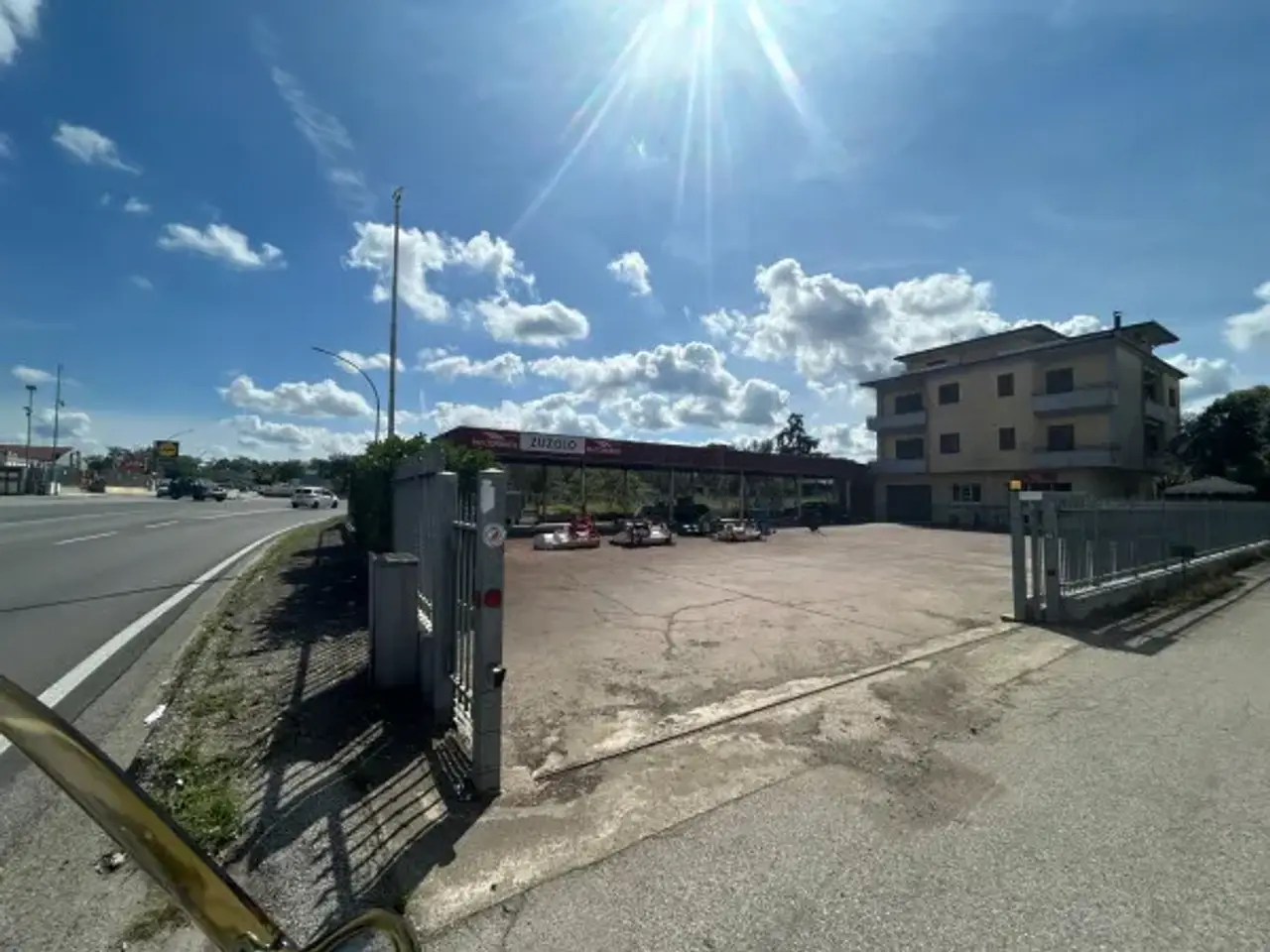 Negozio in Via dei Sanniti 29, San Giorgio Del Sannio, {3} - Foto 2