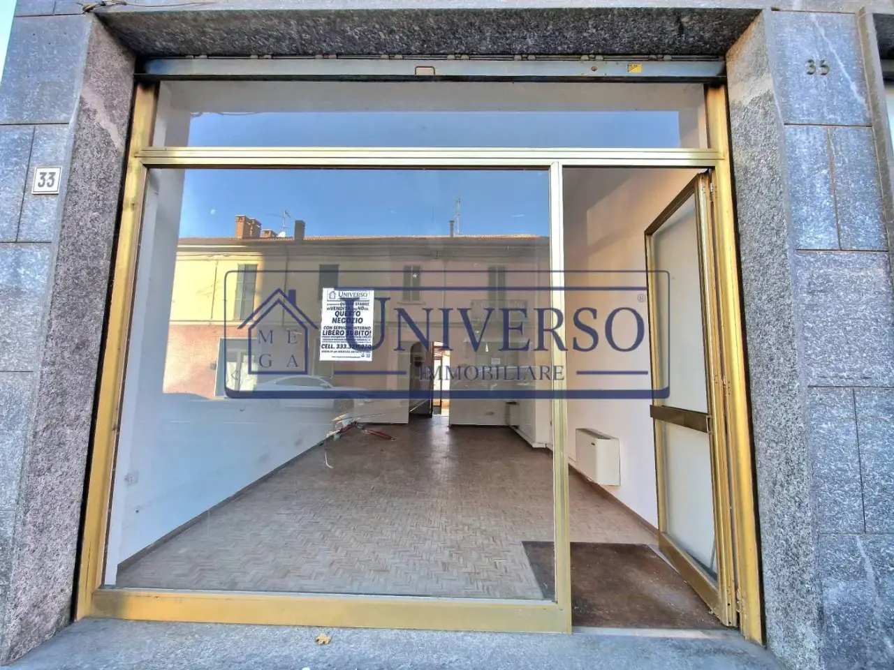 Locale commerciale in Via Lomellina 33,Voghera, Voghera, {3} - Foto 2