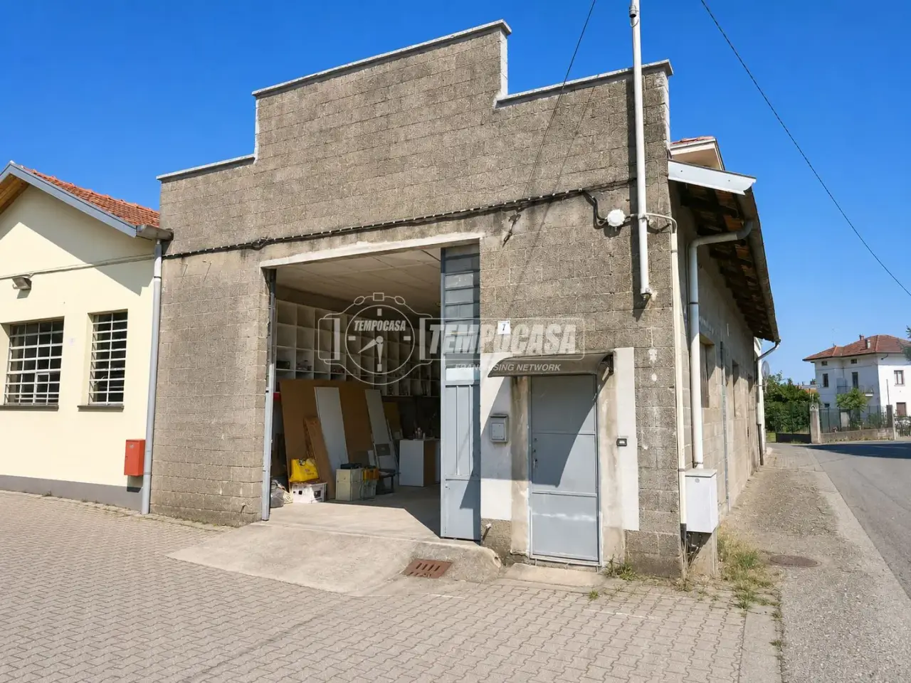 Capannone in Strada della Brignana, Biella, {3} - Foto 2