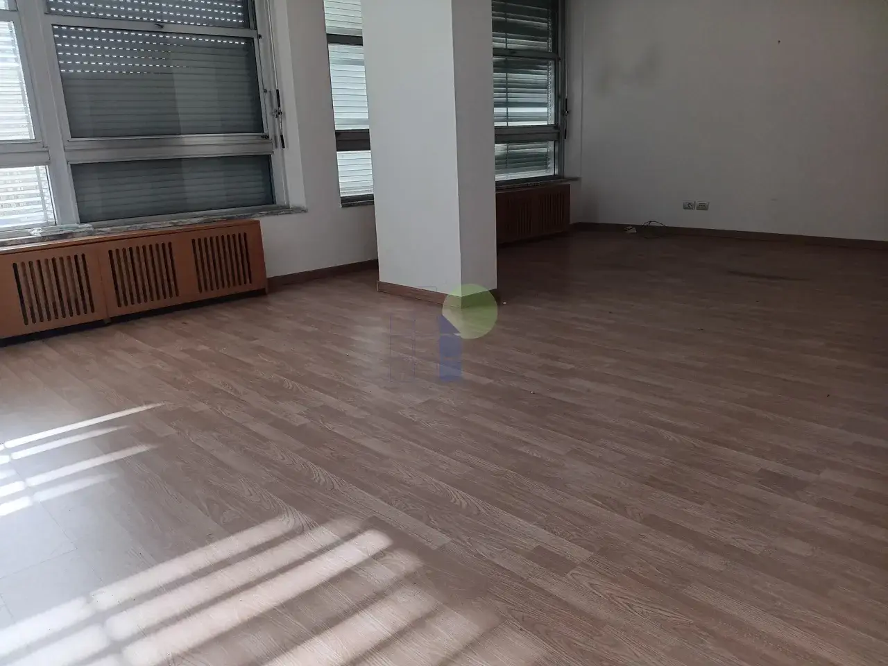 Ufficio in Piazza Cavour 21, Livorno, {3} - Foto 2