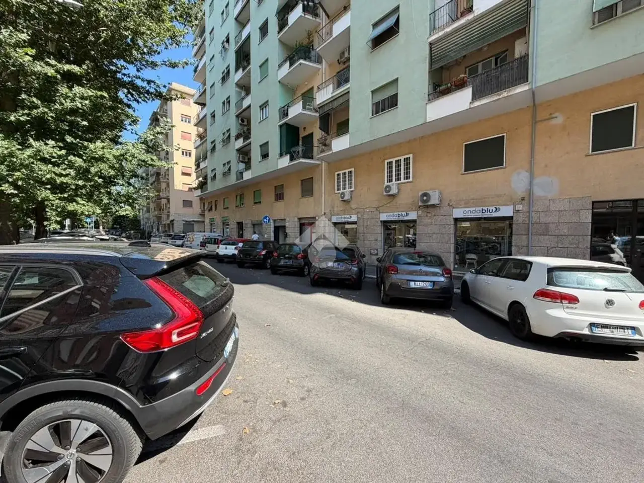 Negozio in Via Val d'Ossola 96, Roma, {3} - Foto 1