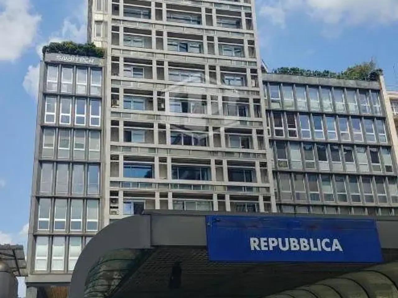 Ufficio in Piazza della Repubblica 32, Milano, {3} - Foto 1