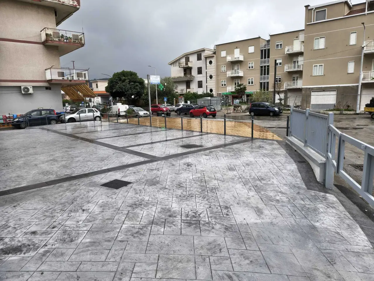 Esercizio commerciale in San Marino, Sarno, {3} - Foto 2