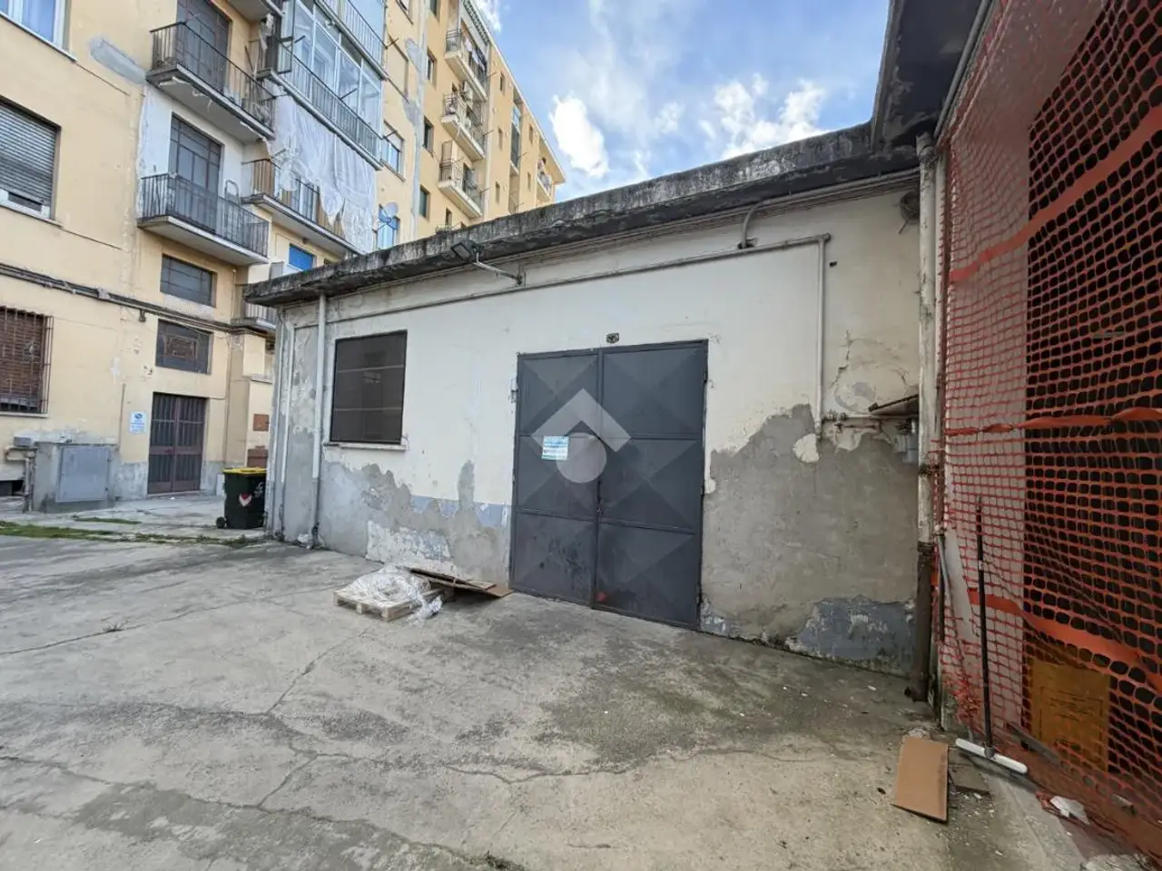 Magazzino in Piazza Pasquale Villari 18, Torino, {3} - Foto 2