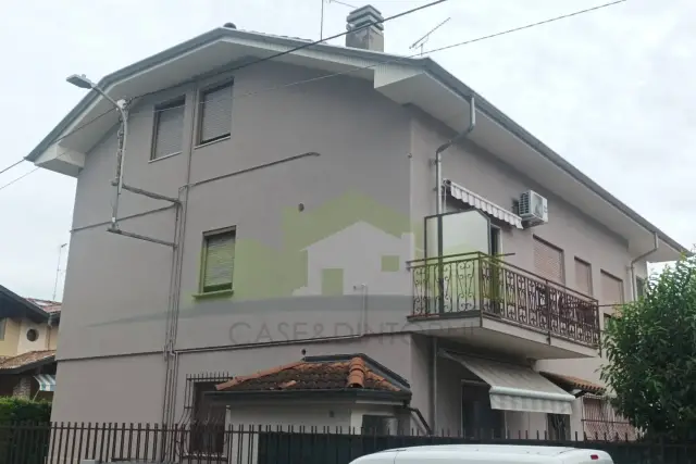 4-room flat in Antonio Gramsci, Romagnano Sesia - Photo 1