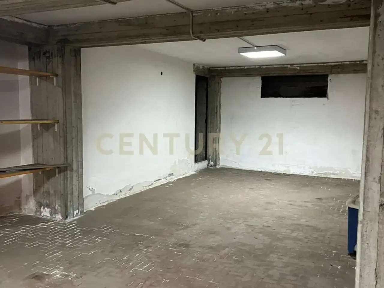 Parcheggio chiuso in Via Moncada 1, Sant'Agata Li Battiati, {3} - Foto 1