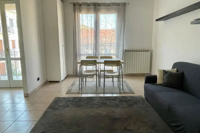 2-room flat in Piazza Giacomo Matteotti 13, Verbania - Photo 1