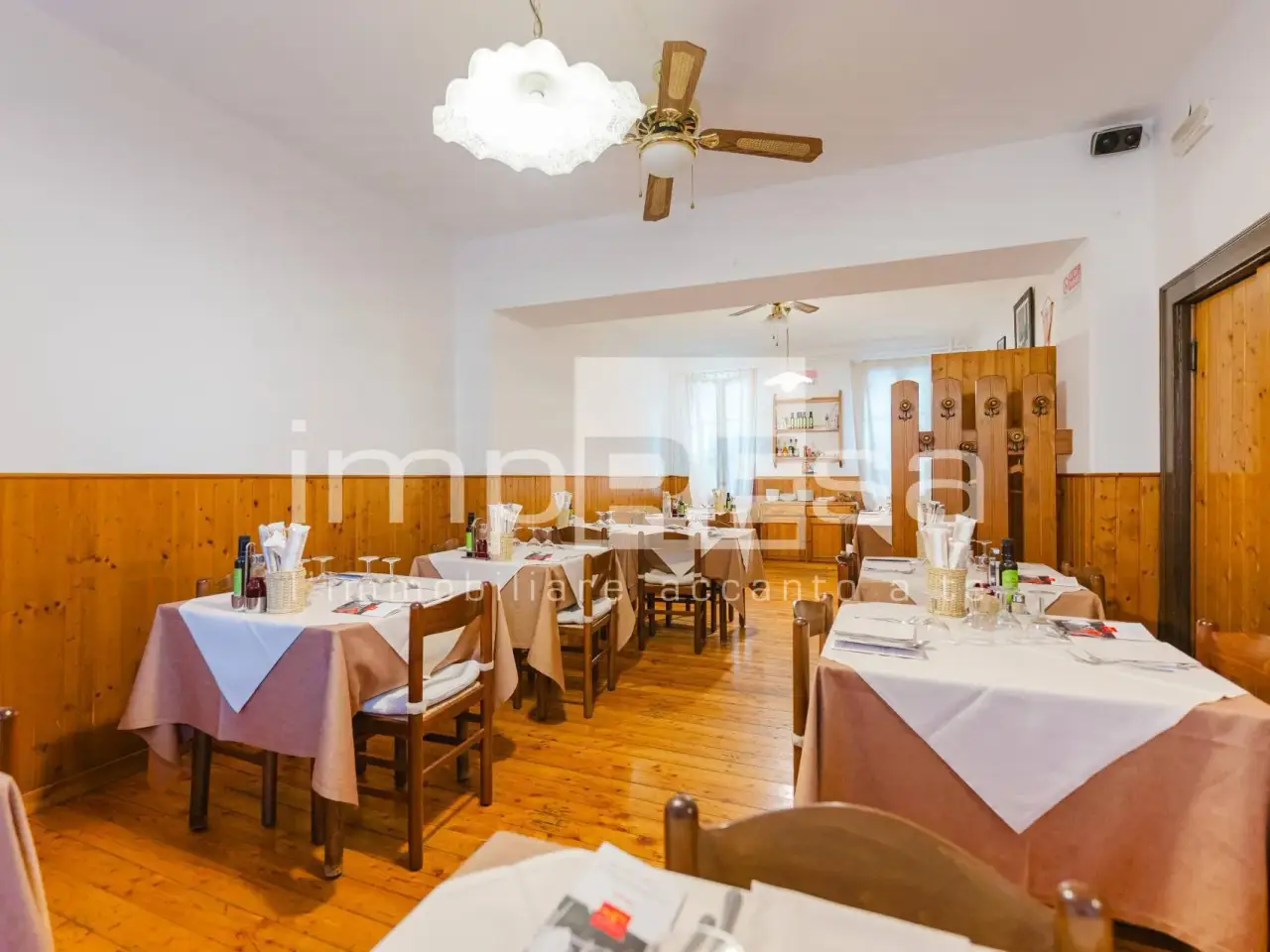 Ristorante in Via Rizzera 112, Vittorio Veneto, {3} - Foto 2