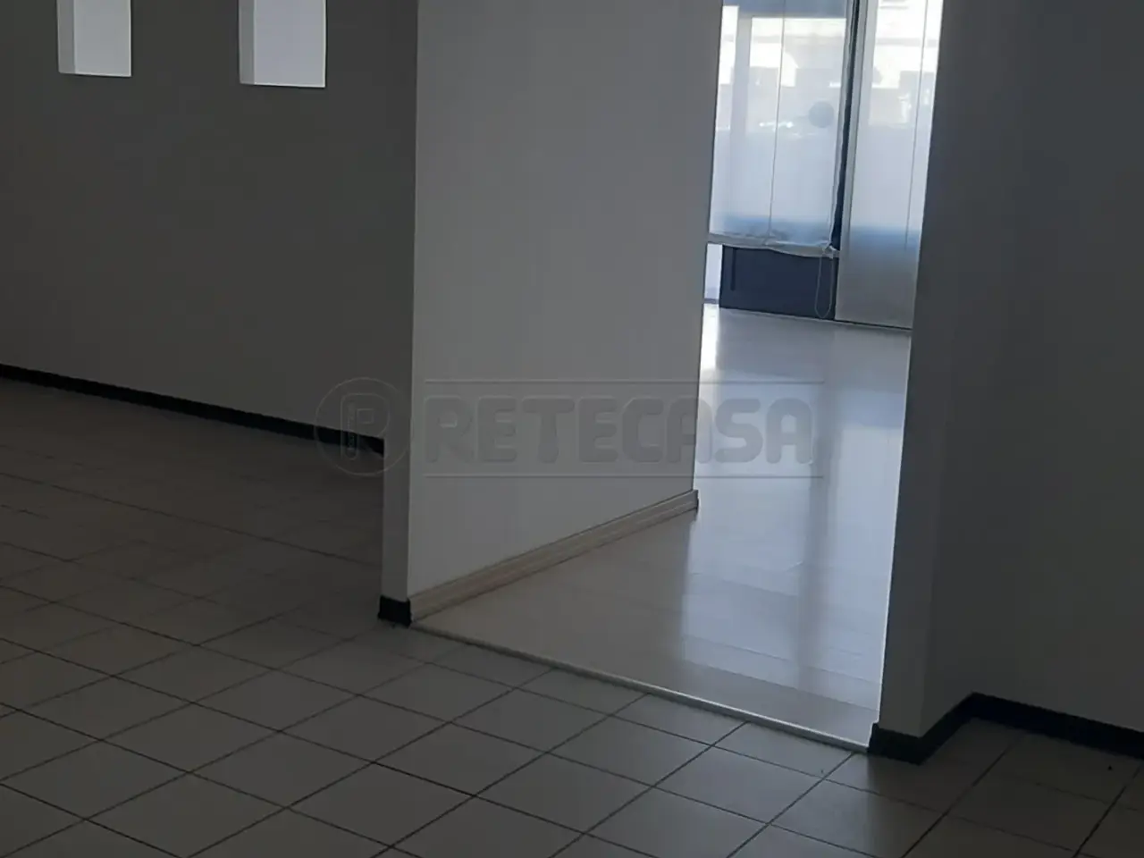 Palazzina commerciale in Via della Meccanica, Vicenza, {3} - Foto 1