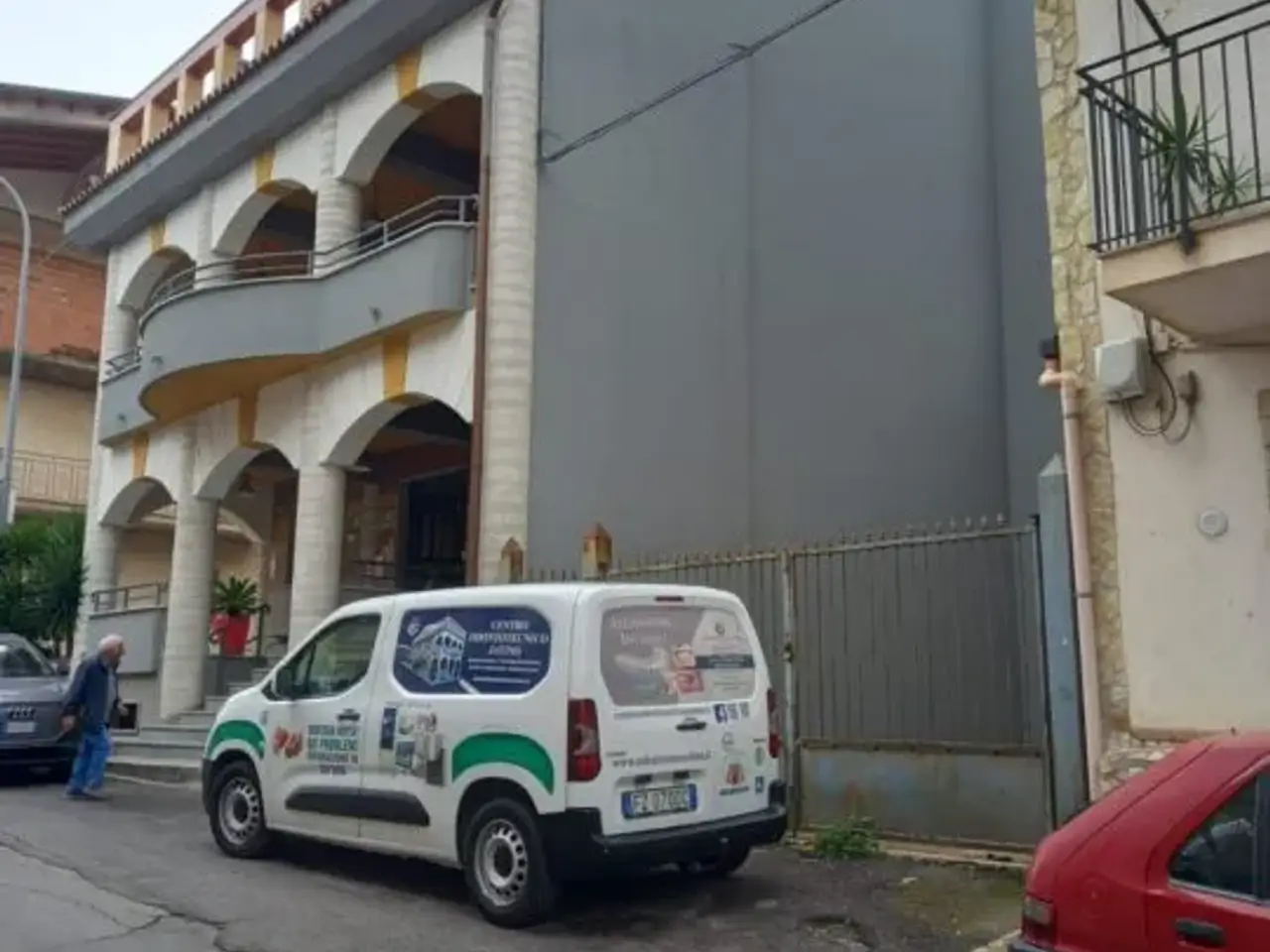 Magazzino in San Giuseppe Jato, Via Badia, San Giuseppe Jato, {3} - Foto 2